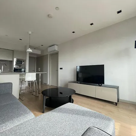 Antasya 1+1 With Pool And High Floor * Istambul